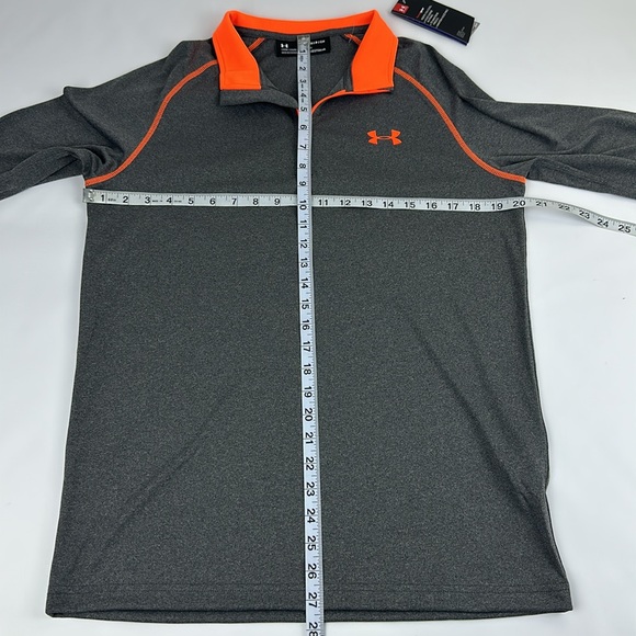 Under Armour 1/4 zip Men’s Small Heatgear Loose Fit Shirt. Charcoal Gray/Orange. - Picture 4 of 6